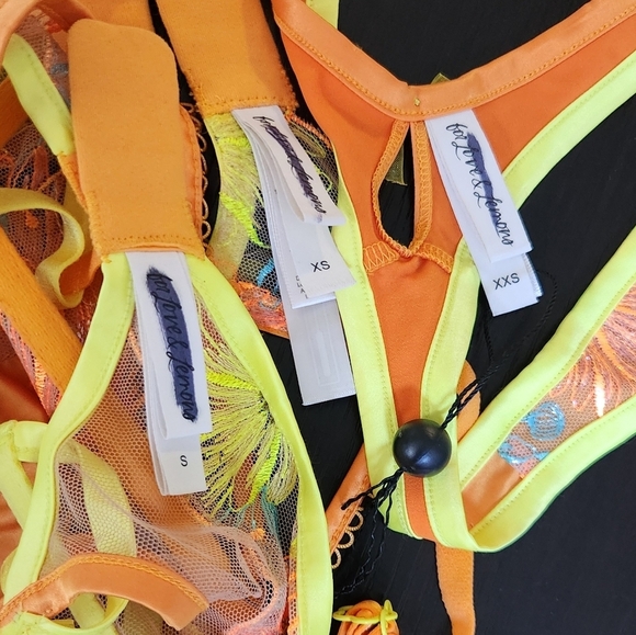 New!For Love and Lemons Waterlily Embroidered Bustier with Matching Belt & Thong - Picture 13 of 15